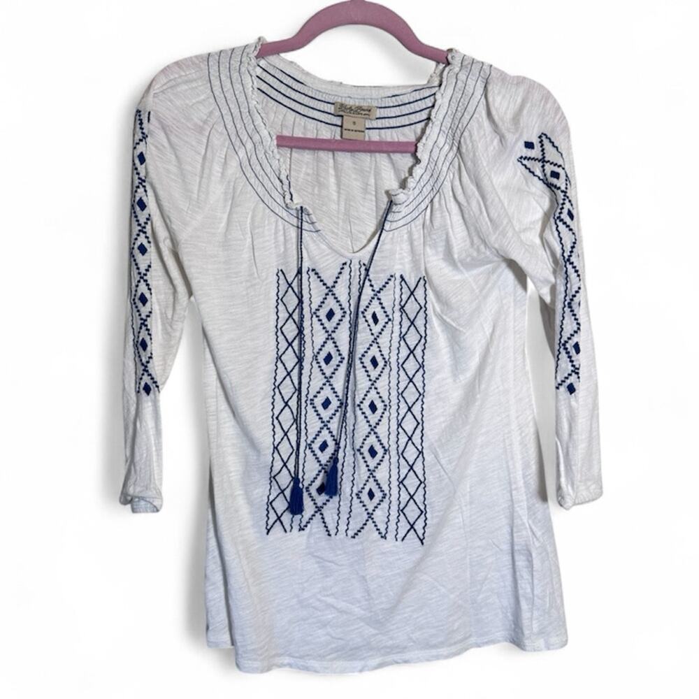 Lucky Brand White Cotton Blue Embroidered Blouse Womens S Boho Casual Beachy Top